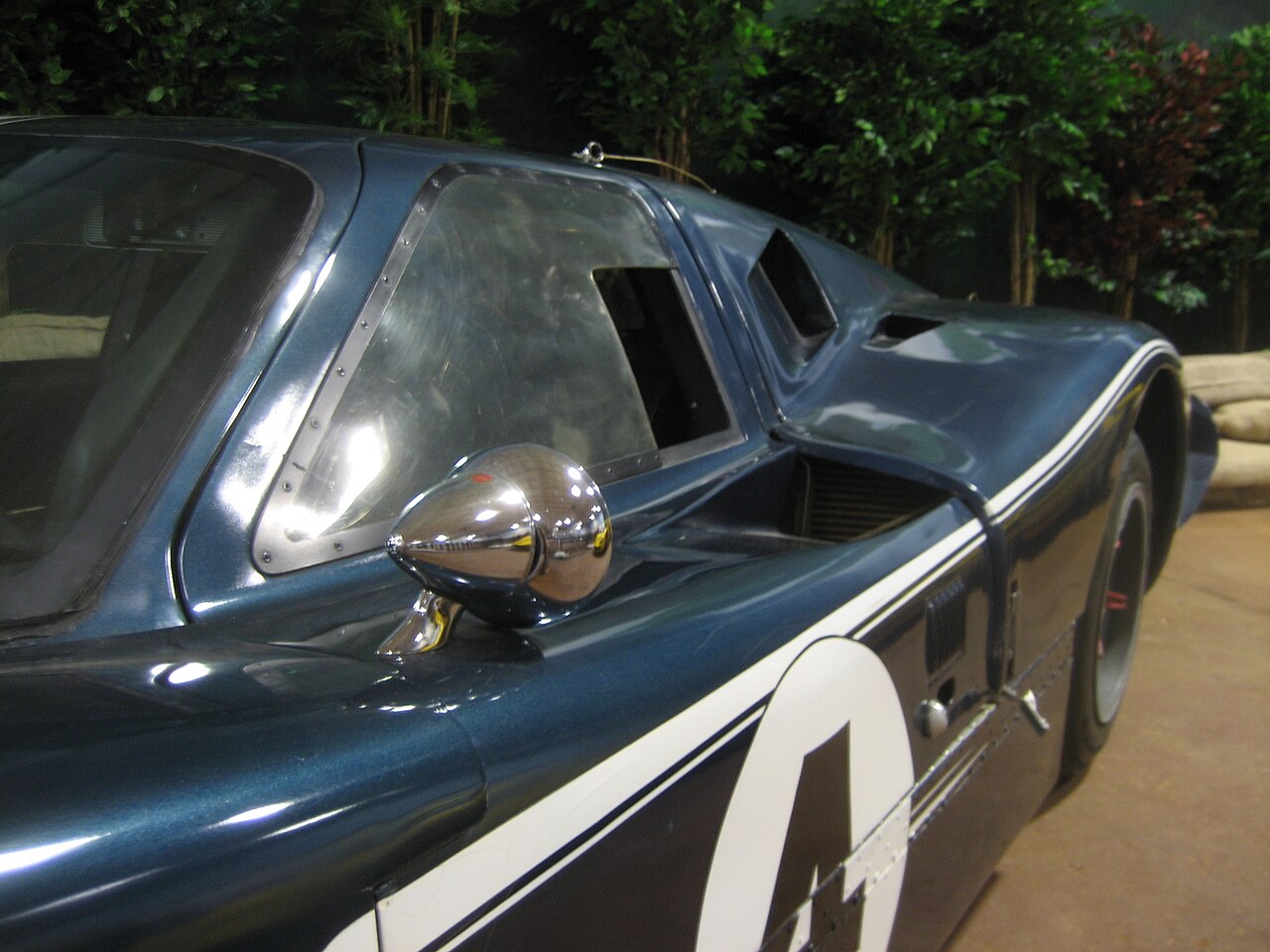GT40 Mk IV