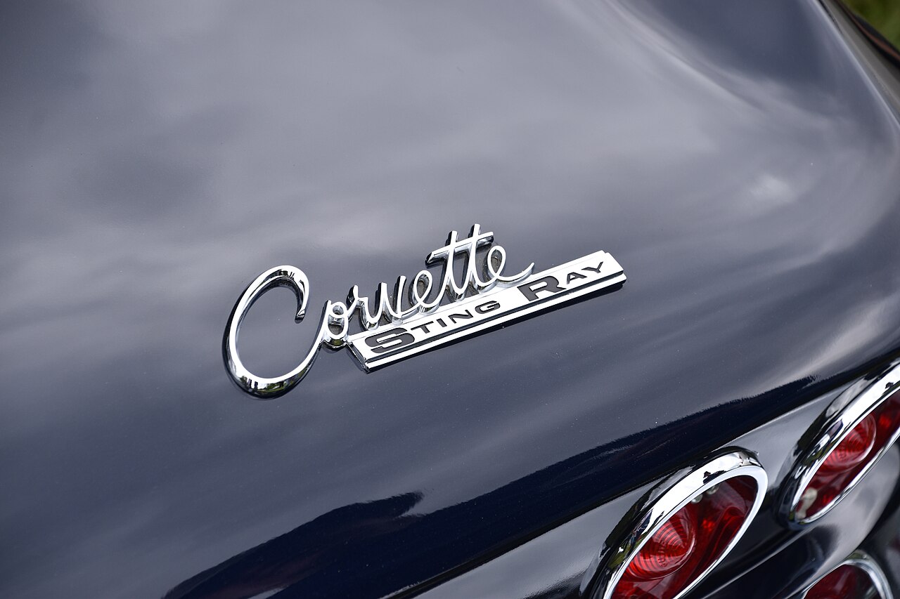 Corvette C2 Sting Ray