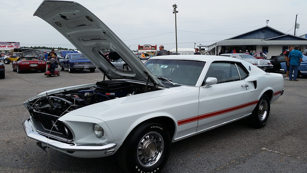 A 1969 Mustang Mach 1 identified by the photographer as an R-code 428 Super Cobra Jet.
